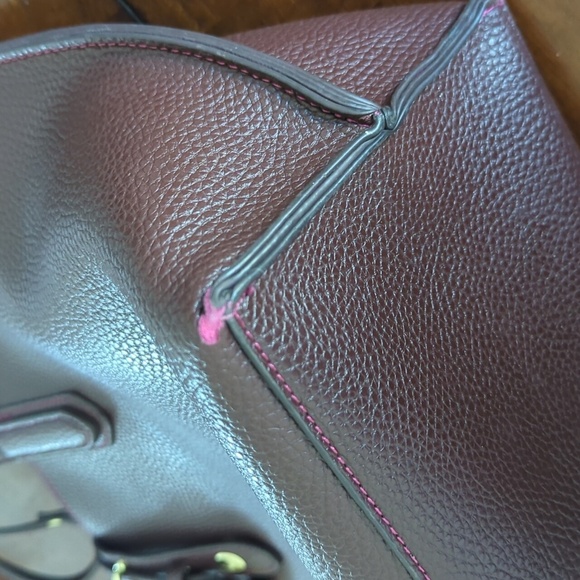 Dark Purple Tutilo Tote Fits EVERYTHING - Picture 6 of 11